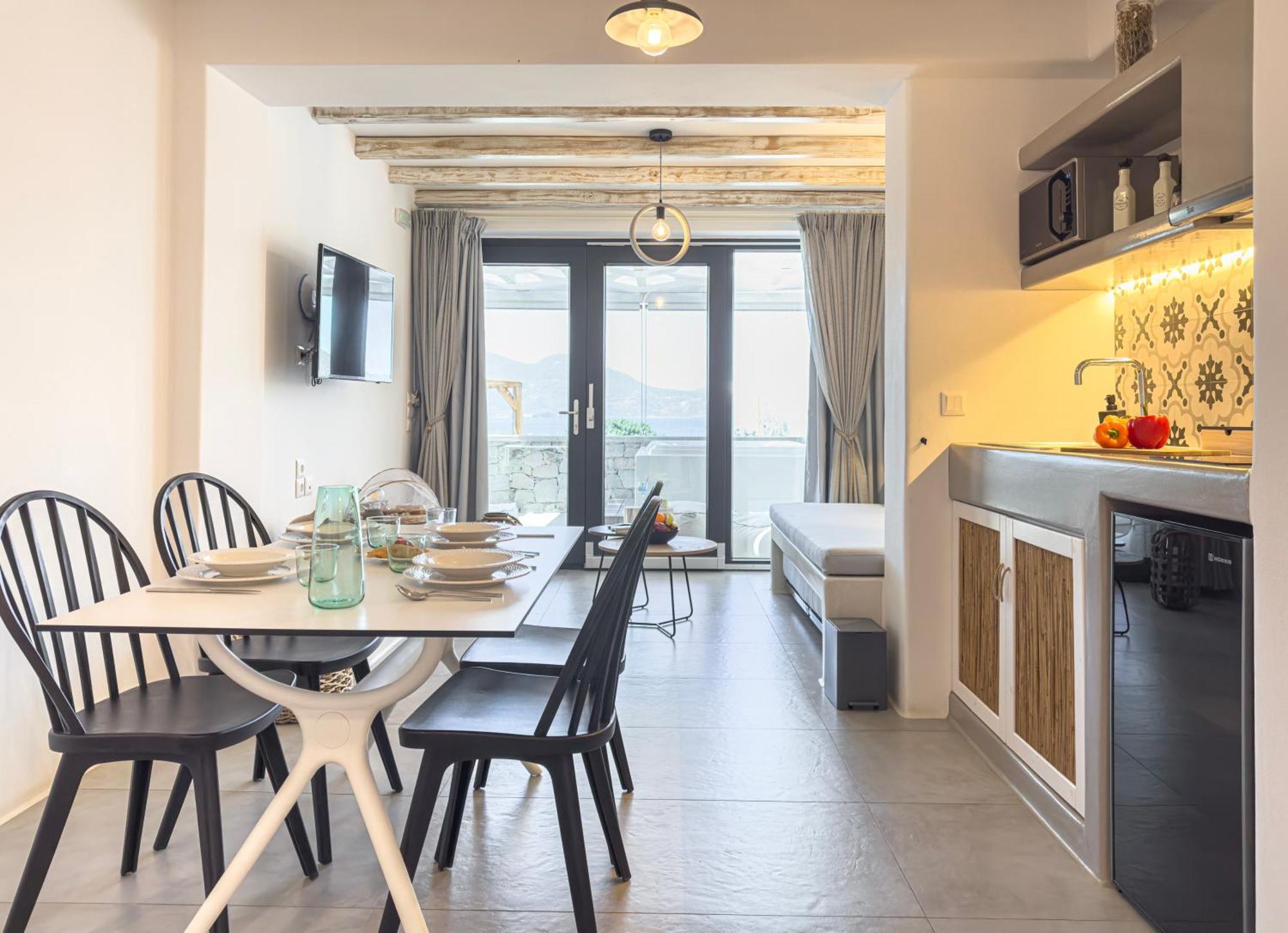Aelia Suites Adamantas  Exterior photo