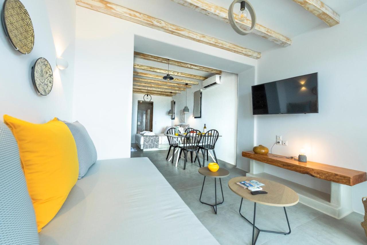 Aelia Suites Adamantas  Exterior photo